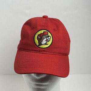 Buc-EE's Strapback Hat Baseball Cap Red Beaver Logo Excellent Condition